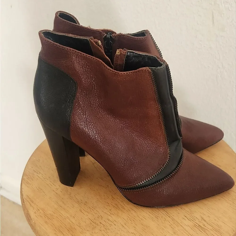 Rebecca Minkoff Women's Dalli zip-detail Booties Size 9 Mahogany & Black
